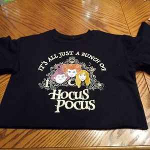 Hocus-pocus  long sleeve cropped sweatshirt. Size Large